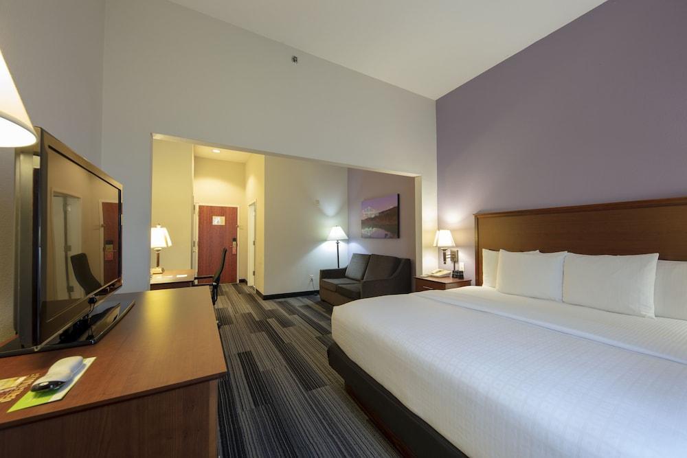 Готель La Quinta By Wyndham Springfield Airport Plaza Екстер'єр фото
