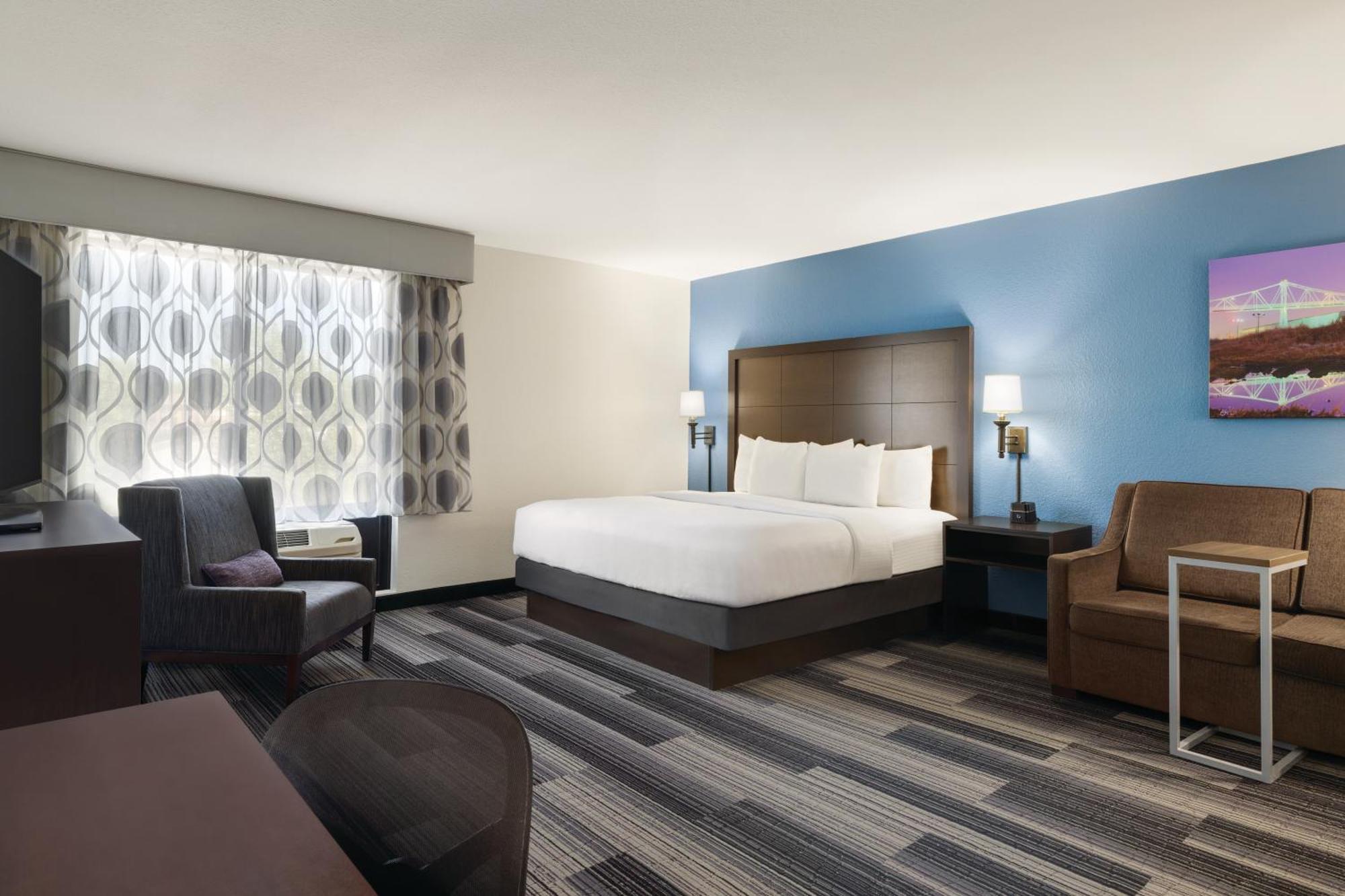 Готель La Quinta By Wyndham Springfield Airport Plaza Екстер'єр фото
