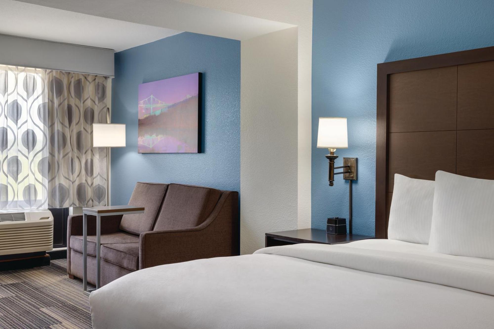 Готель La Quinta By Wyndham Springfield Airport Plaza Екстер'єр фото